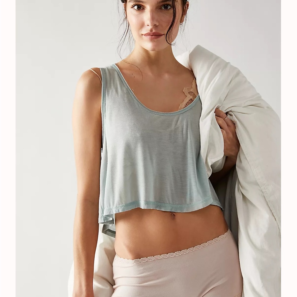Free people have to have it crop top